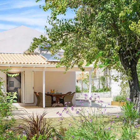 Lily's Garden House Σπίτι διακοπών *