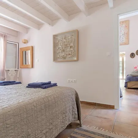 Σπίτι διακοπών Lily's Garden House