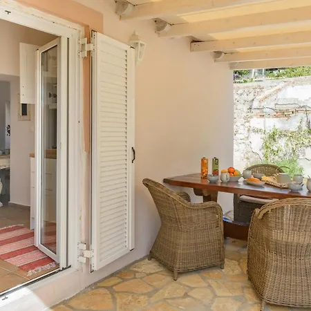 Lily's Garden House Σπίτι διακοπών Corfu (city)