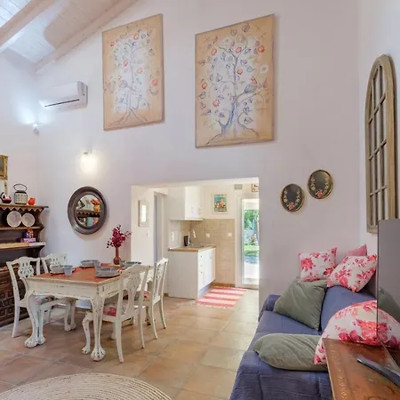 Lily's Garden House Holiday home Corfu (city)