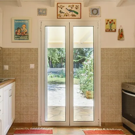 Lily's Garden House *