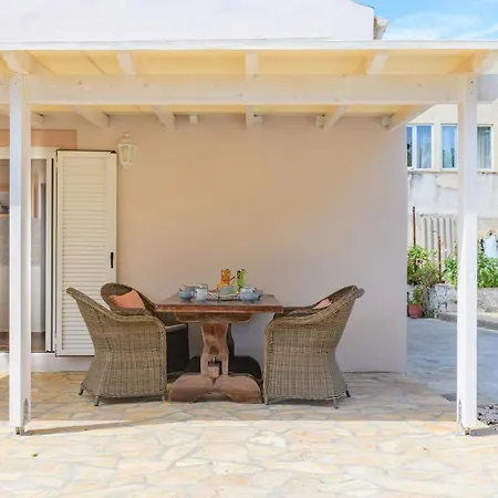 Holiday home Lily's Garden House Corfu (city)